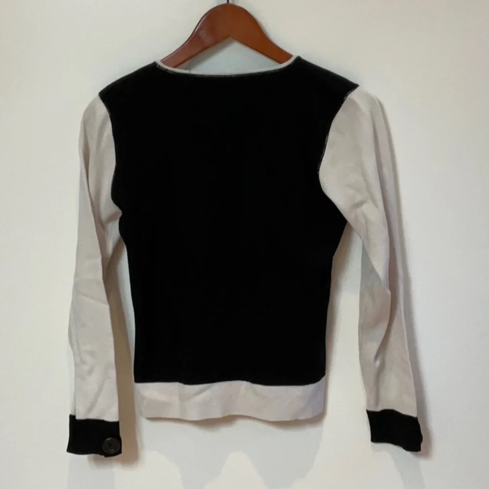 One Girl Who colorblock sweater - Picture 6 of 6